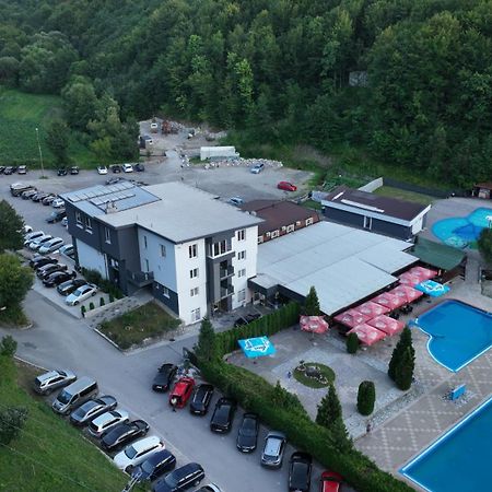 Motel "Kula" Cazin Εξωτερικό φωτογραφία