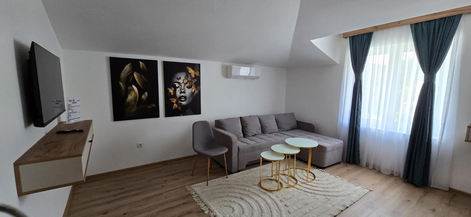 Motel "Kula" Cazin Εξωτερικό φωτογραφία