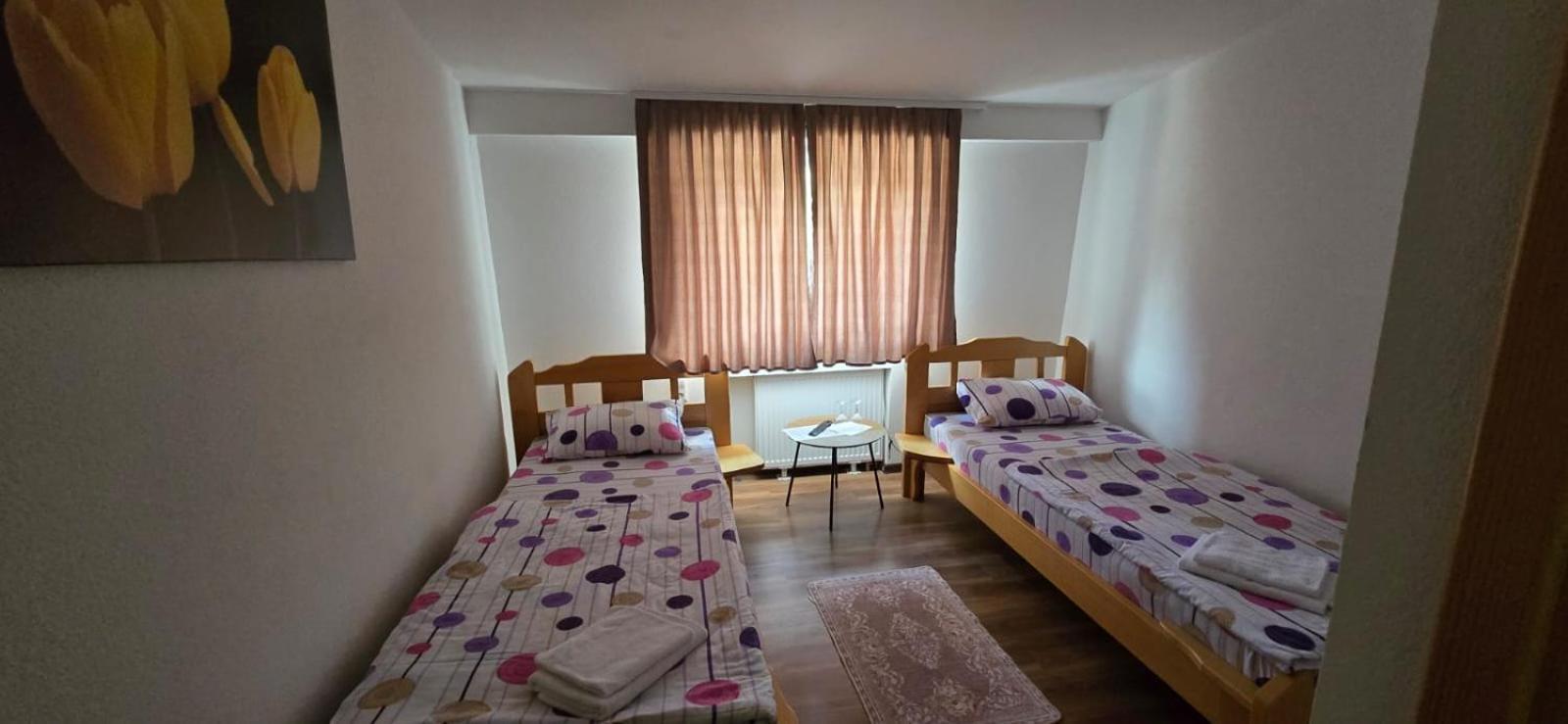 Motel "Kula" Cazin Εξωτερικό φωτογραφία