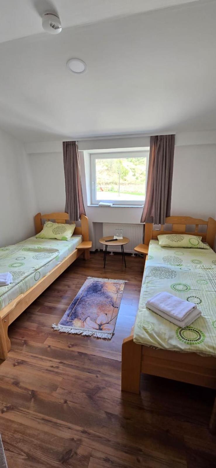 Motel "Kula" Cazin Εξωτερικό φωτογραφία