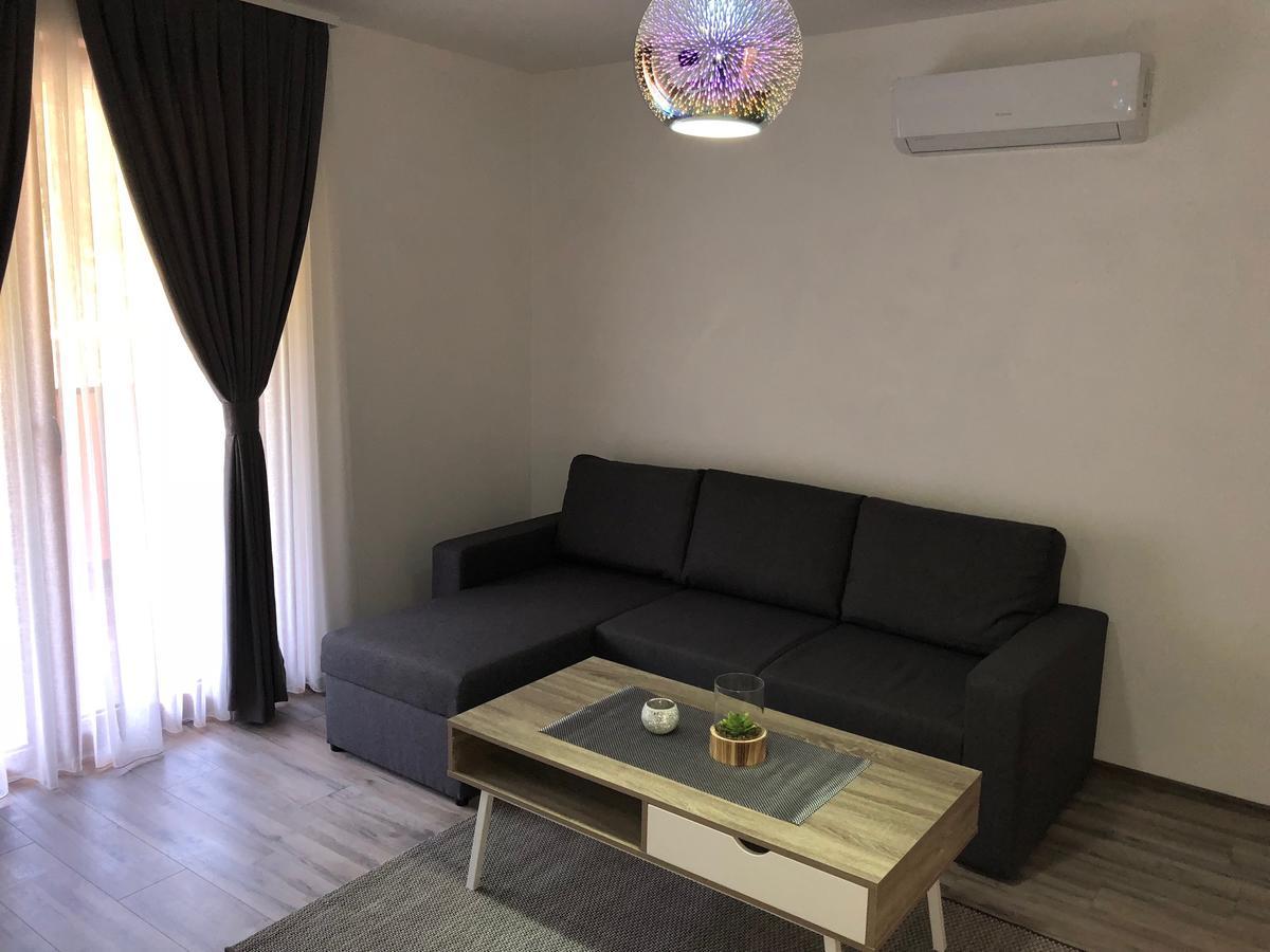 Motel "Kula" Cazin Εξωτερικό φωτογραφία